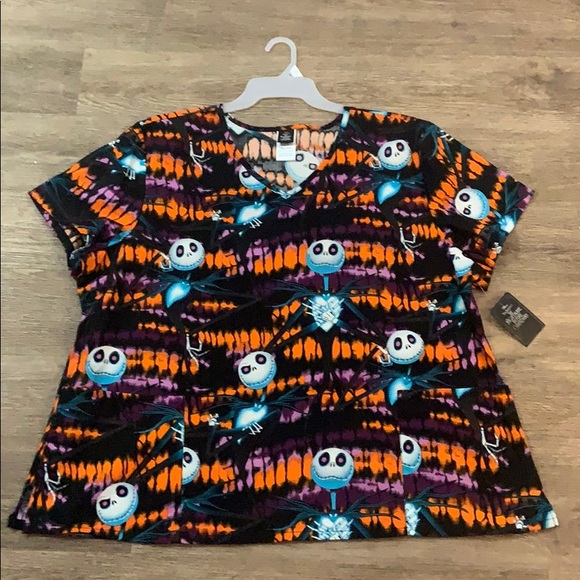 Disney Tops - SOLD OUT⭐️3XLScrub V-Neck Top Disney🔥⭐️